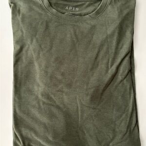 Apt. 9 Men's Short Sleeve Tee in Forest Green